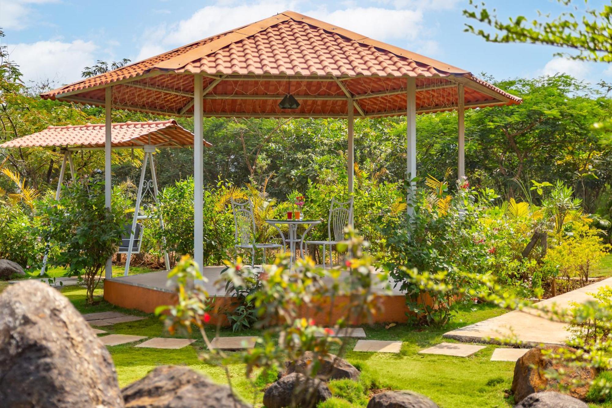 Casa Amora Лонавала Экстерьер фото