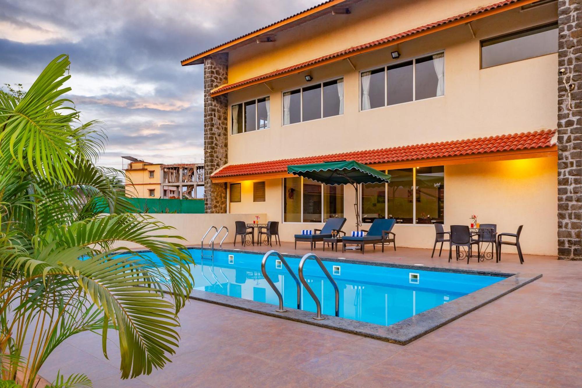 Casa Amora Лонавала Экстерьер фото