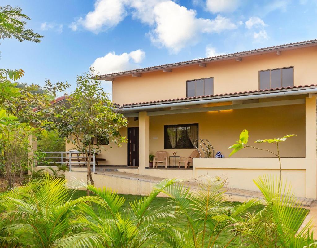 Casa Amora Лонавала Экстерьер фото